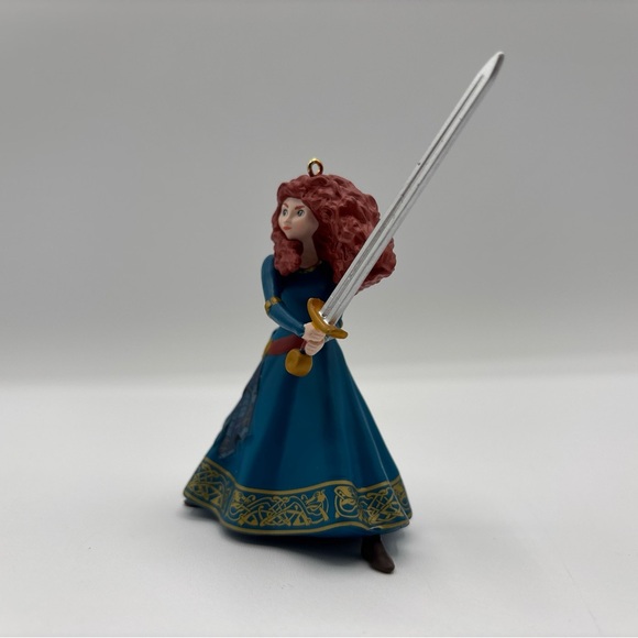 Hallmark Keepsake Ornament 2022 Merida Disney/Pixar Brave 10th Anniversary - Picture 2 of 12